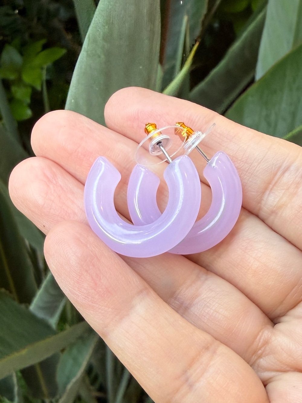 Lavender Jade Color Lucite Plastic Hoop Earrings - Picture 5 of 6